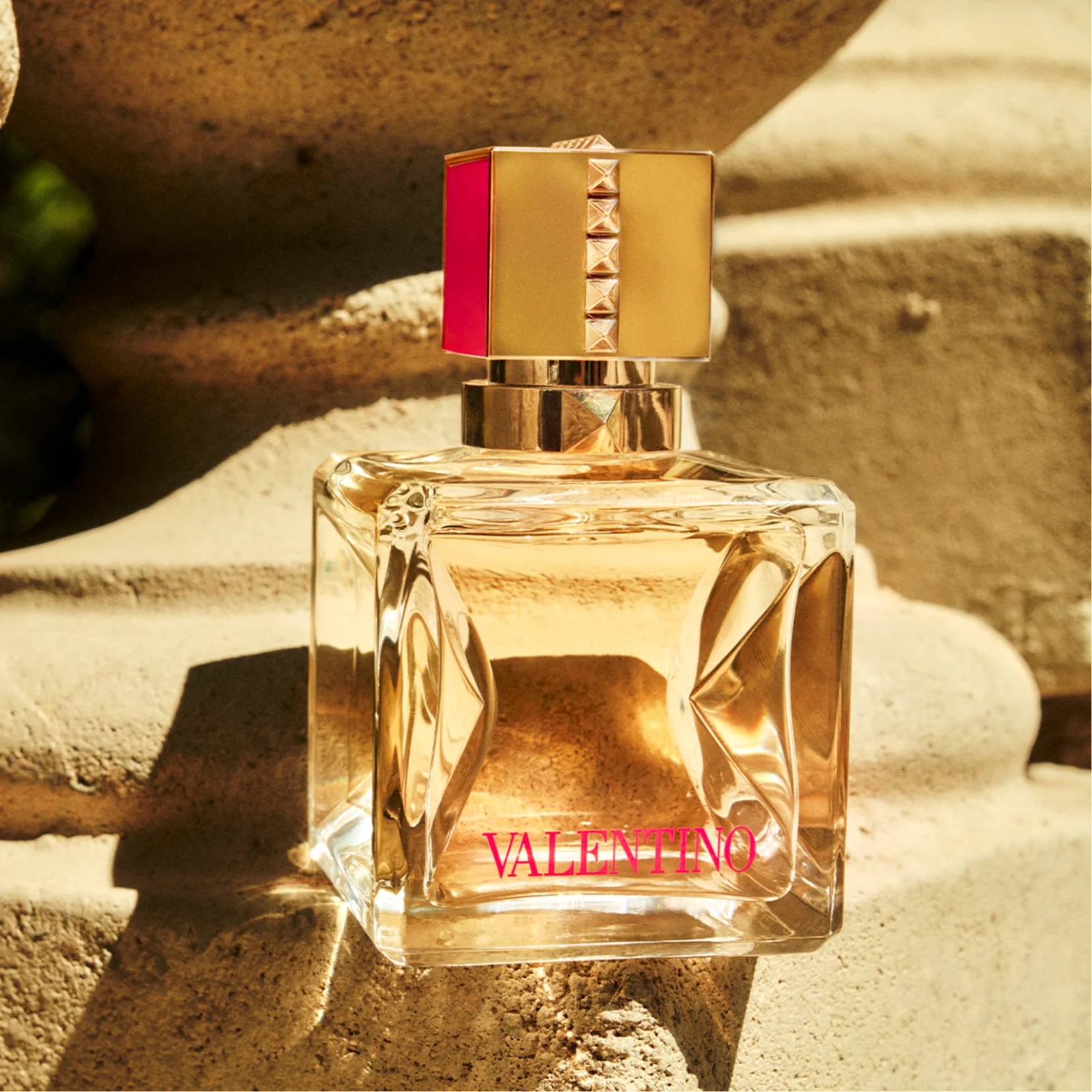 valentino perfume gold bottle